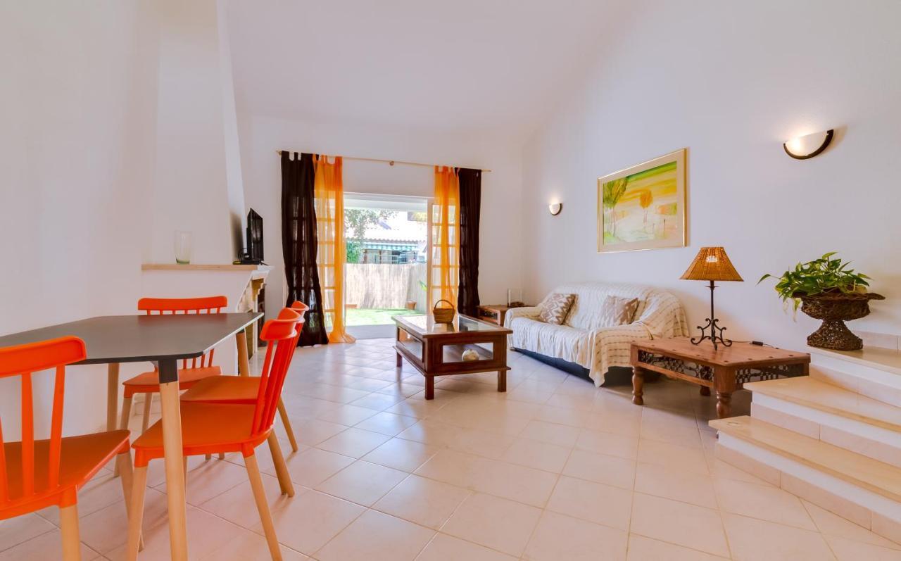 Small Villa 4Pax -Shared Pool @ Homesbyfc Албуфейра Екстер'єр фото